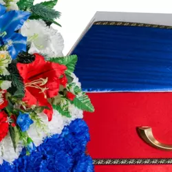 Гроб «11 Гн-ш без рк», обитый шелком, «Триколор»
